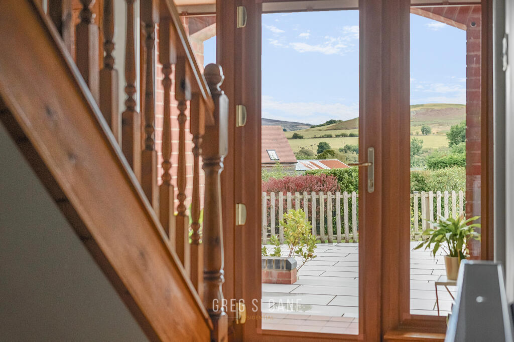 1340289-1-68b9d5b09d105