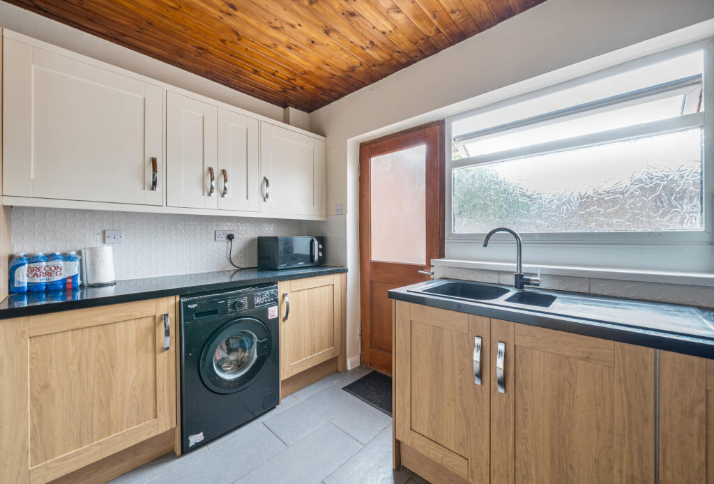 1344763-16-68a833...