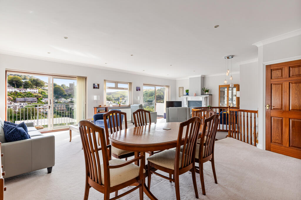 A34 - Kiora 7 Church Park Road Newton Ferrers - 25