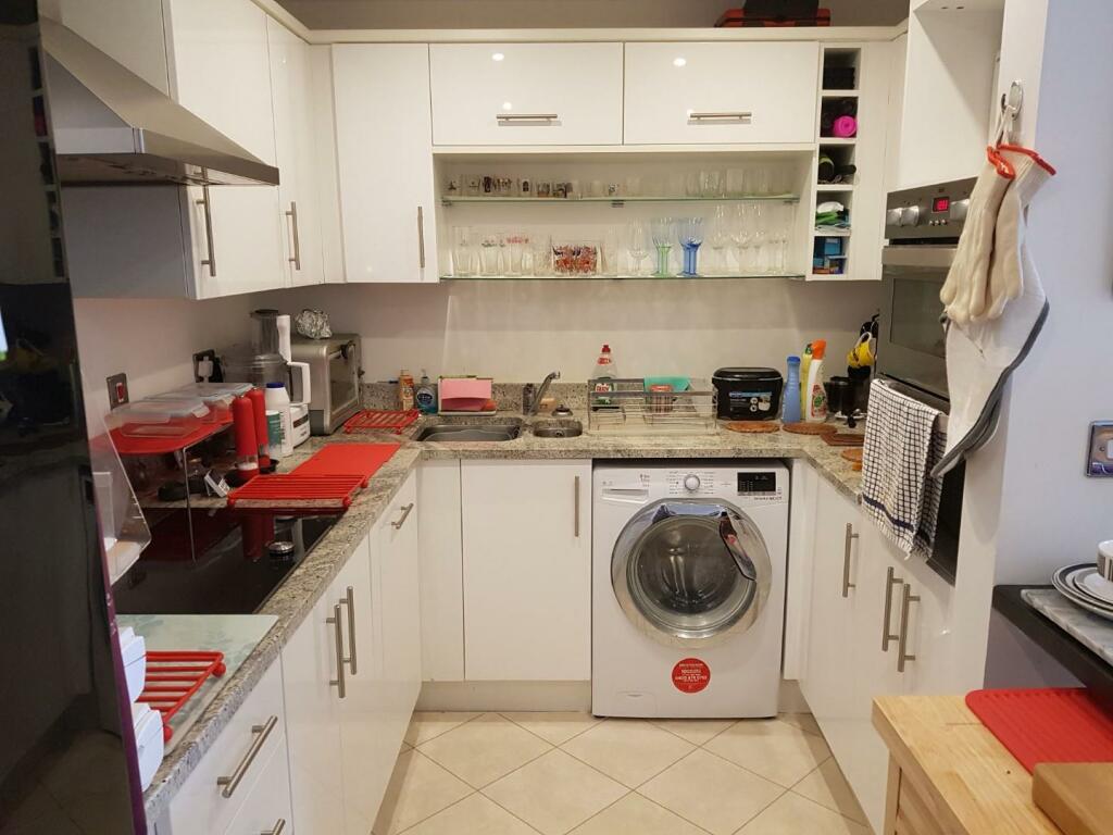 Kitchen.jpg