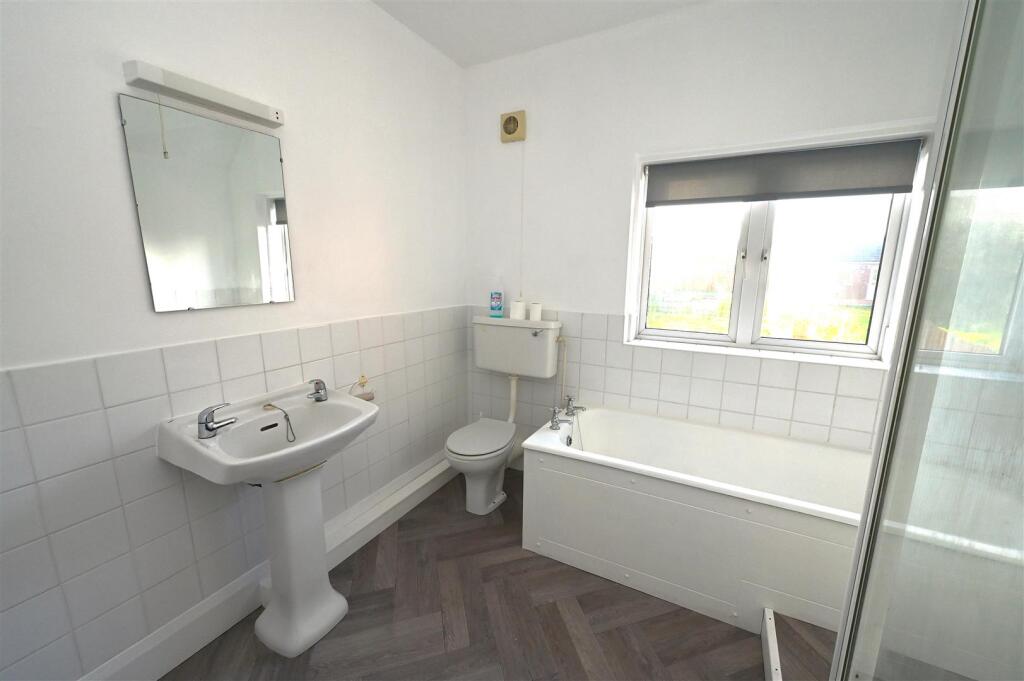 bath 2.1.JPG