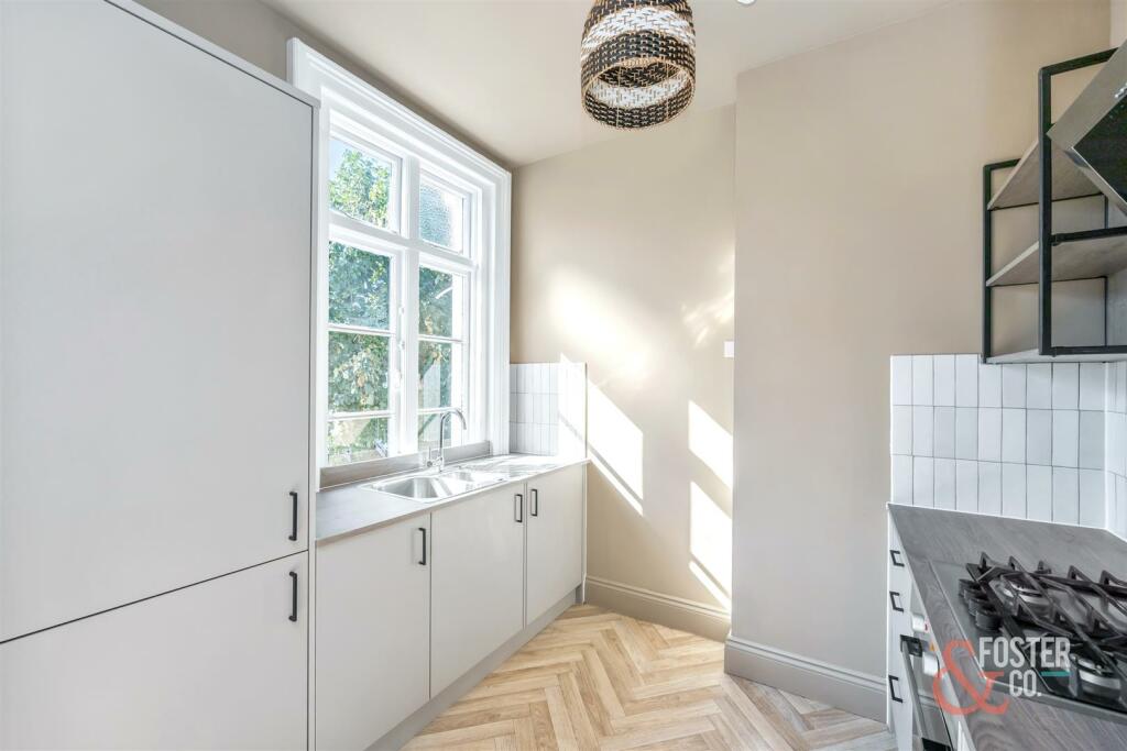 Ventnor Villas 57, flat 5-005.jpg