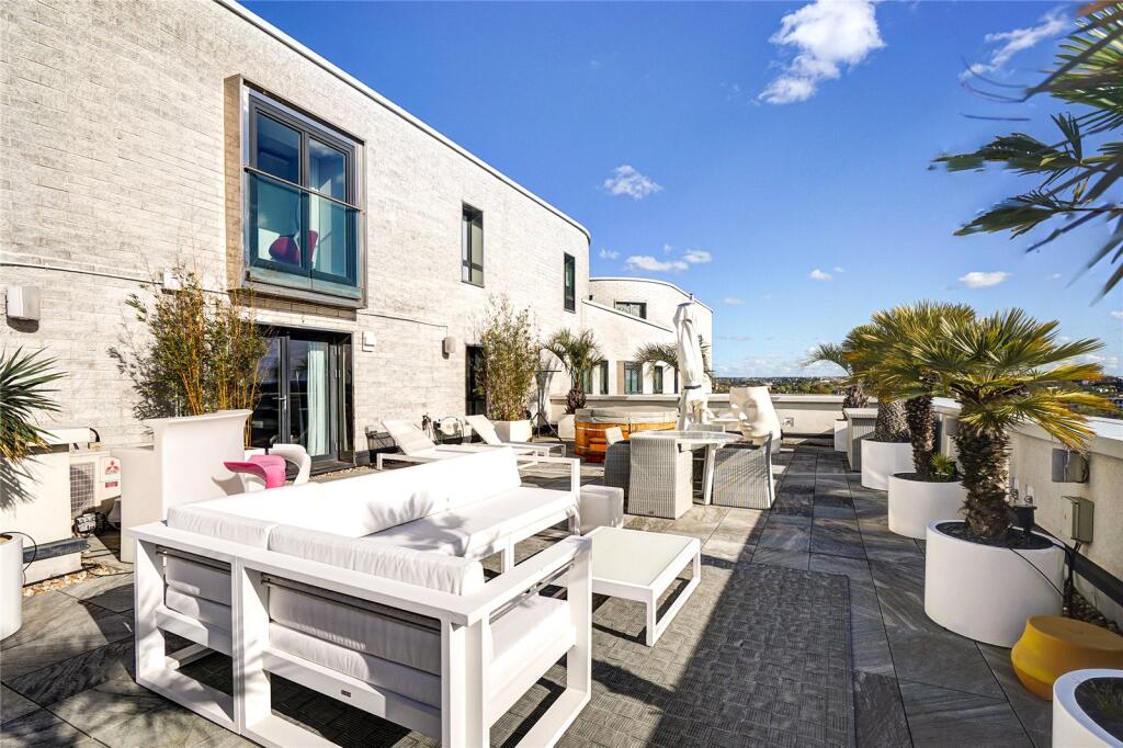 Roof Terrace