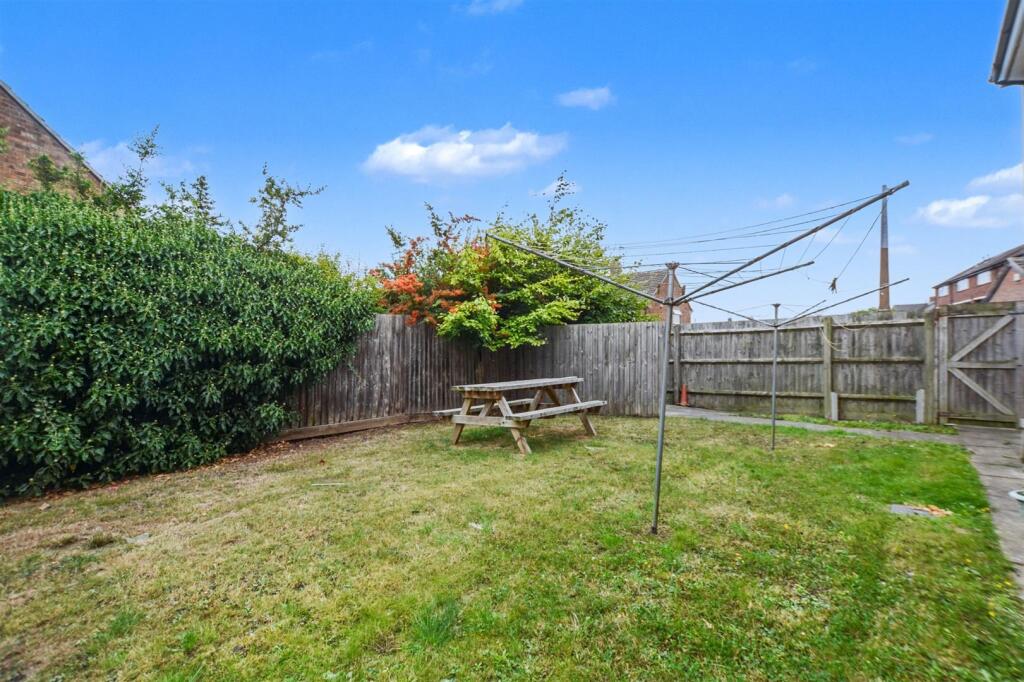 Shared Garden_1.jpeg