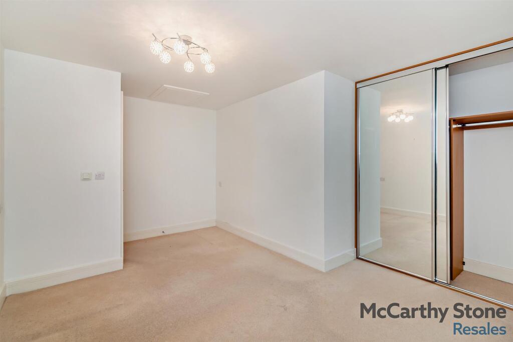 8670505-interior07-800.jpg