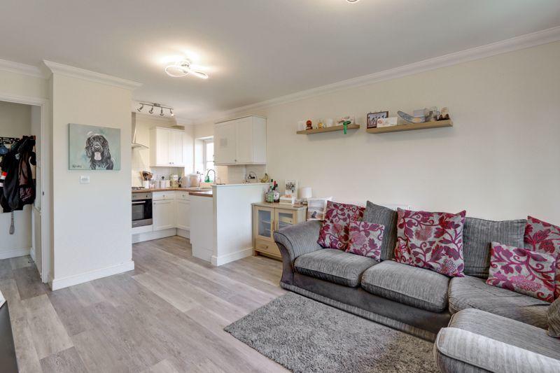 Lounge/Kitchen