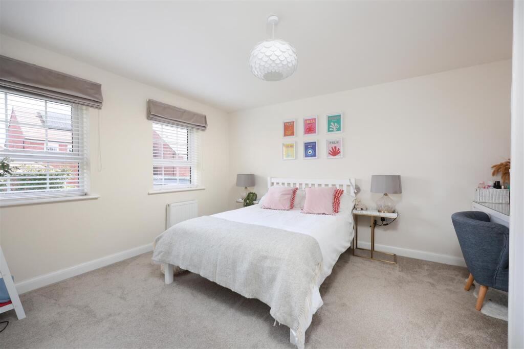 11 Pippen Drive 45.JPG