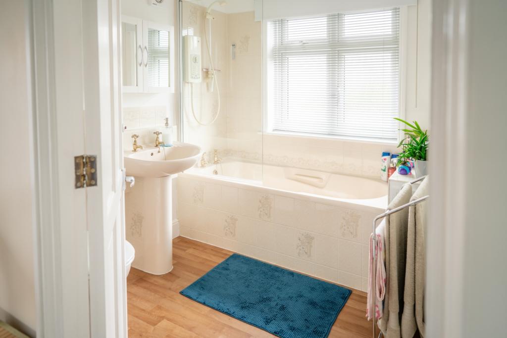 20220712144116 - 74R07877-HDR - 3 Chepstow Road, F