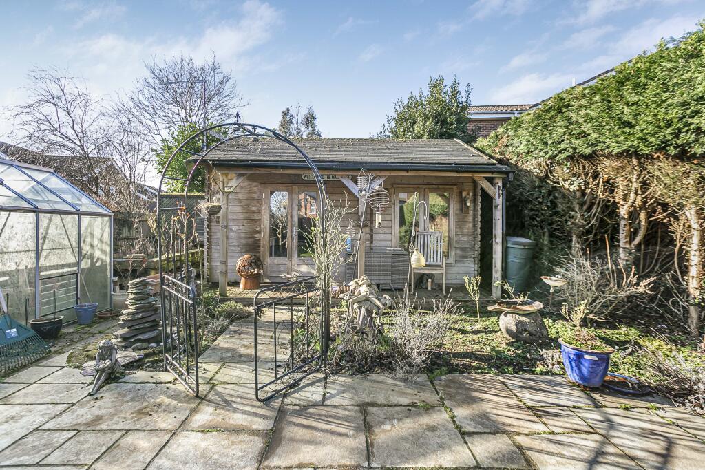 Garden Building