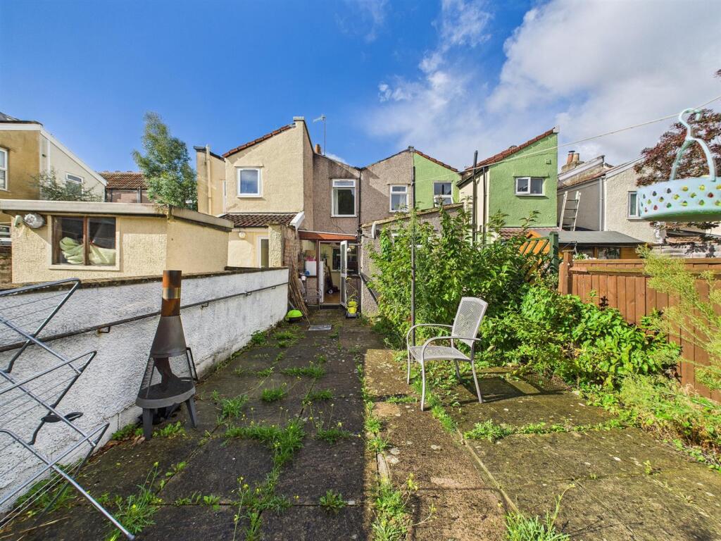 12 -Two bedroom terraced house.jpg