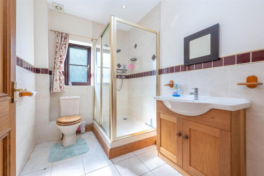 Main Shower Room