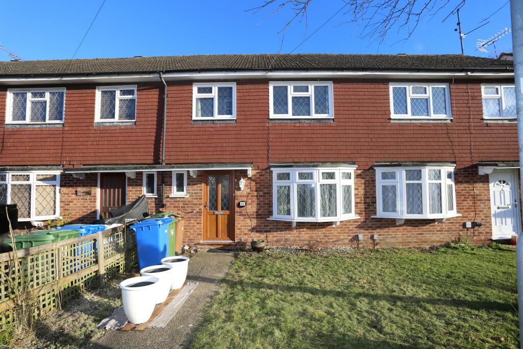 3 bedroom Terraced for rent