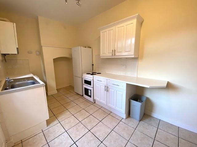 1 Frog Lane - kitchen.jpg