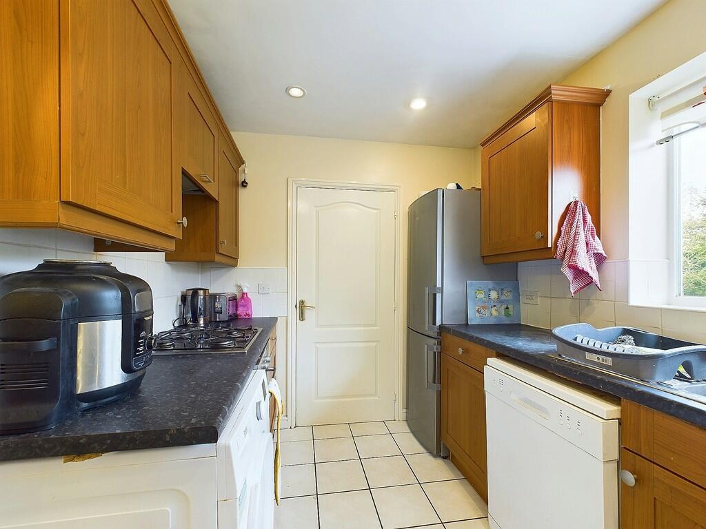 CAM03582G0-PR0042...