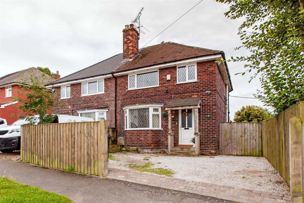 2 Houfton Road (1).jpg