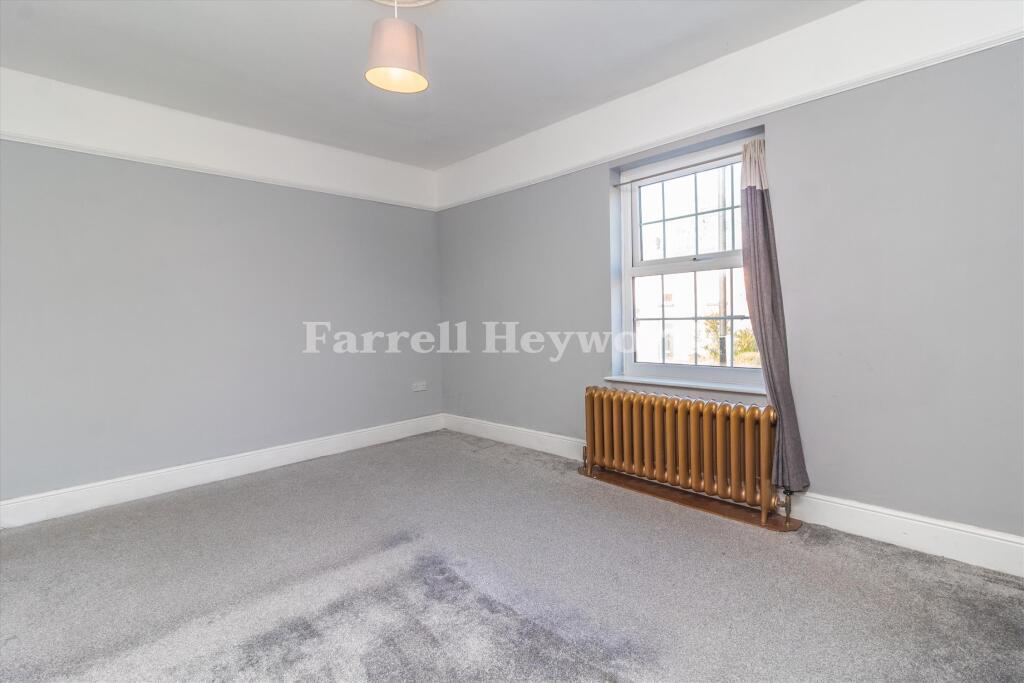 Bedroom 1 image 2 Ne