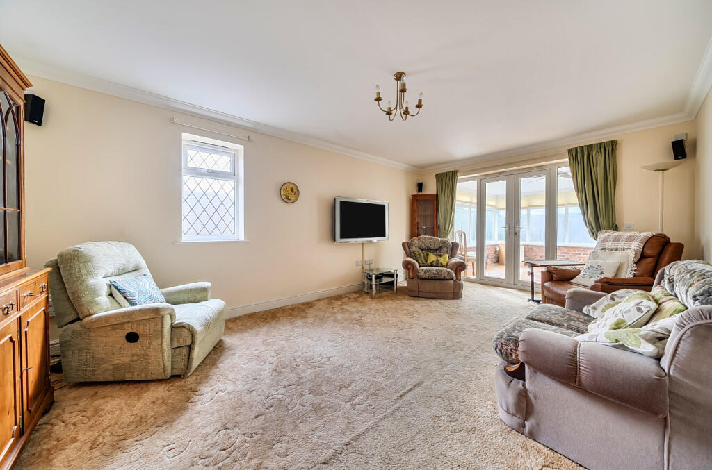 1362666-6-68dd1fe...