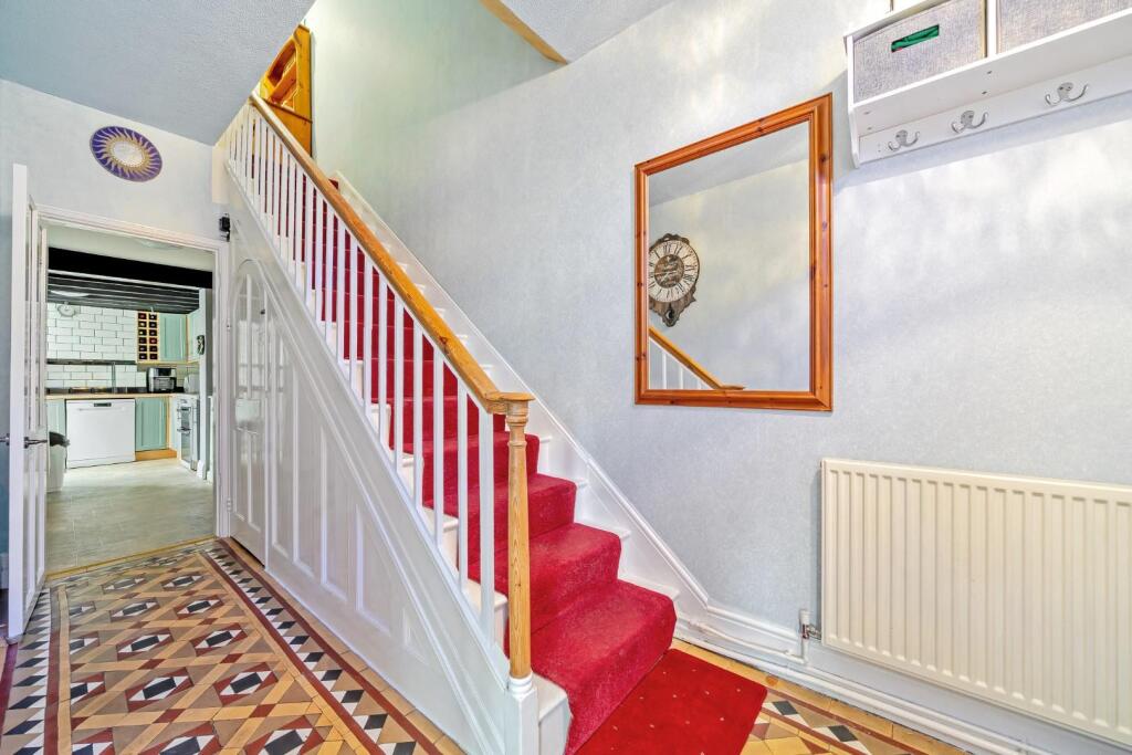 HALL.JPG