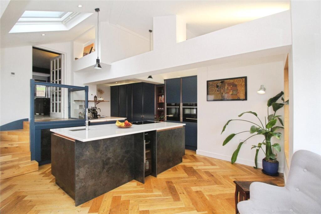 Living Kitchen