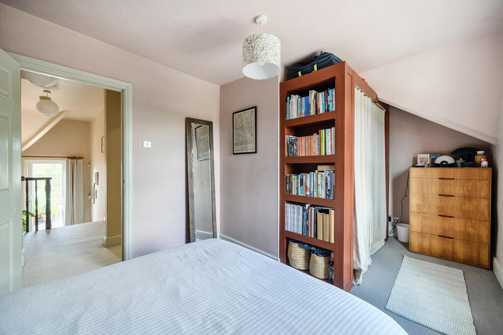 1306097-18-6842eb...