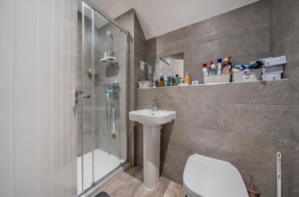 1386052-24-69317f...