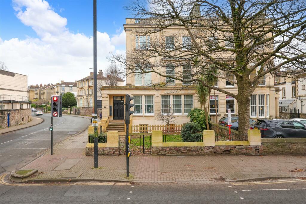 7 &#64;19 Whiteladies Road 18.JPG