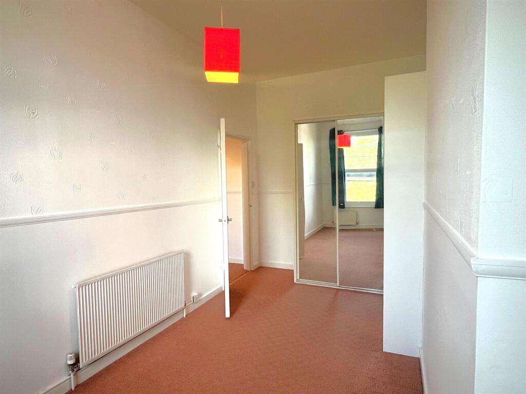 Large bed 2.jpg