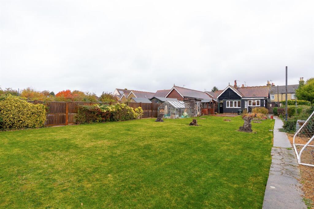 Mackenders Lane, Eccles36.jpg