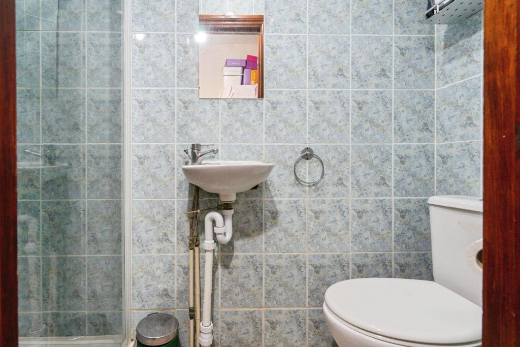 Tokyngton Avenue, Wembley, HA9