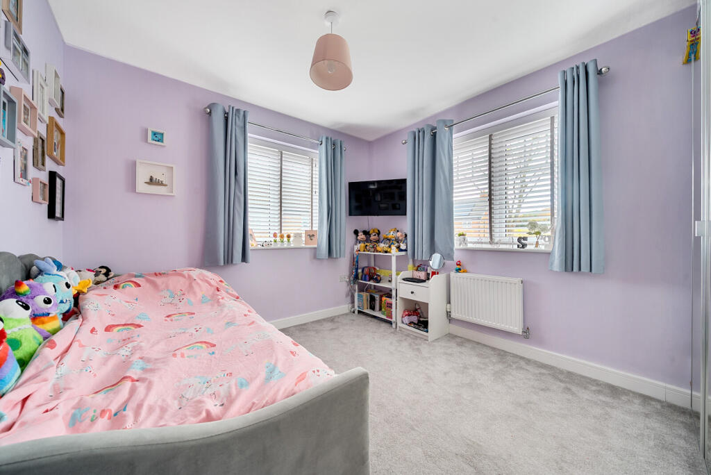 1375415-17-690b2f...