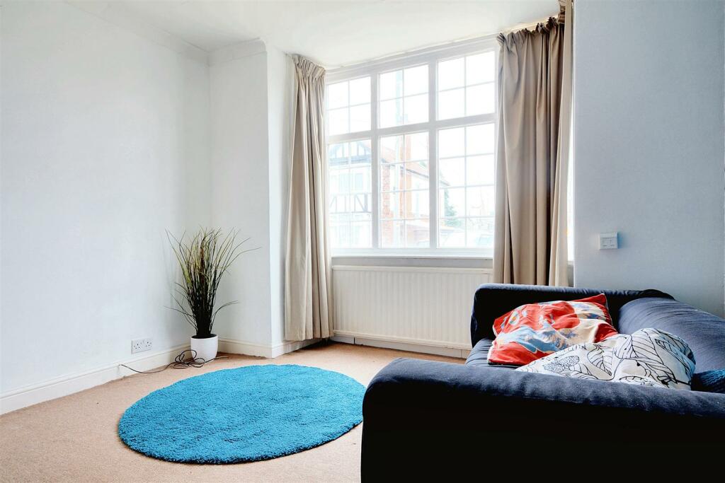 Lounge_1.jpeg