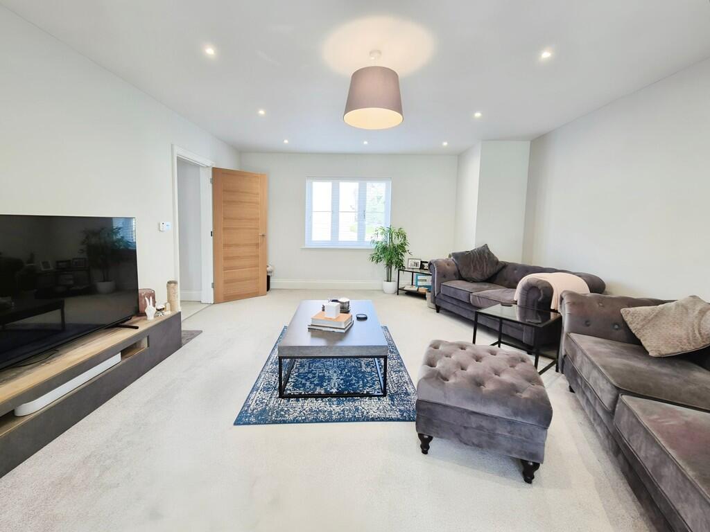 618f51dc-10000252...