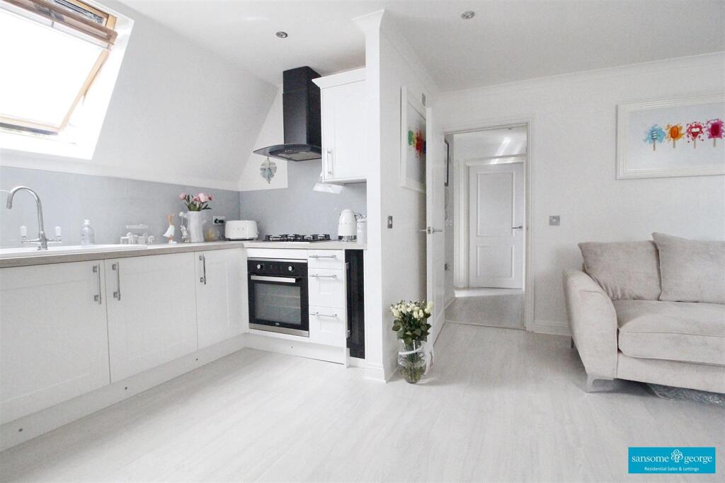 Kitchen Area / Living Room