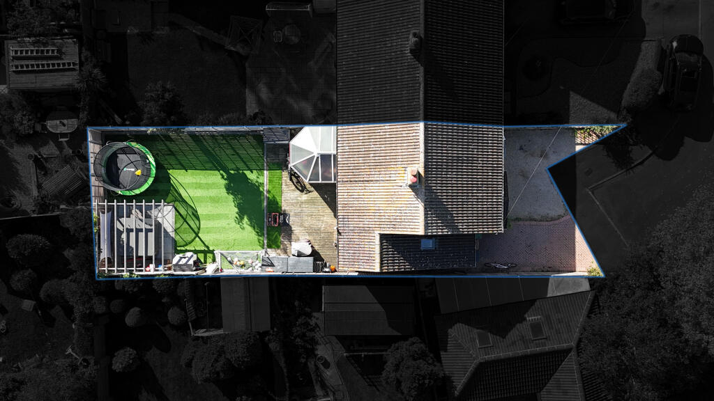 dji_fly_20250925_110916_0070_1758817057027_photo