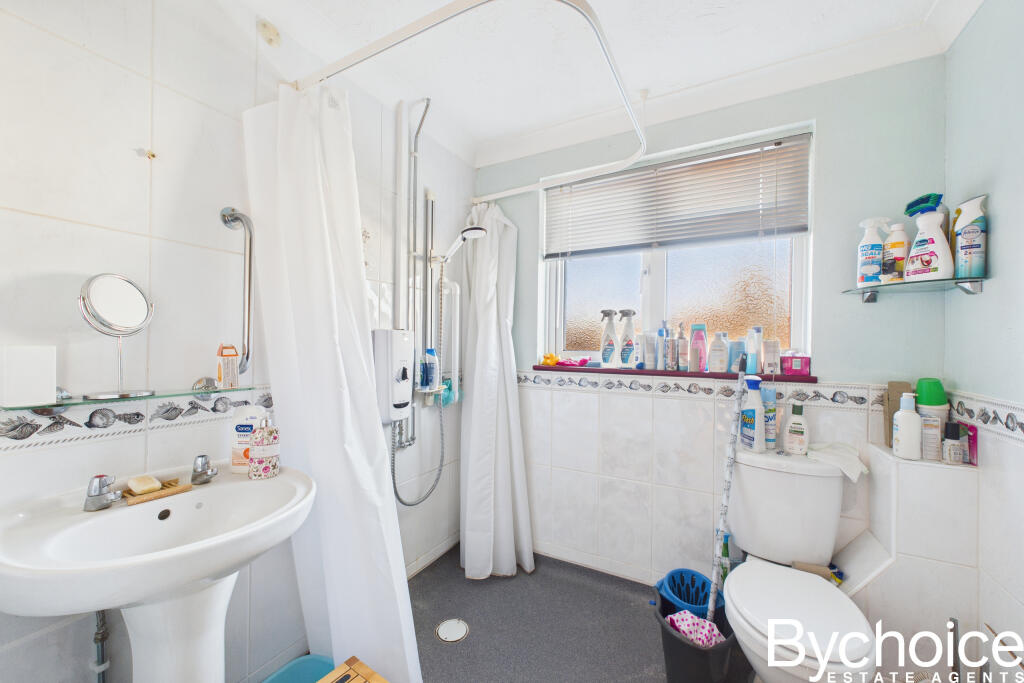 CAM05454G0-PR0087-STILL010