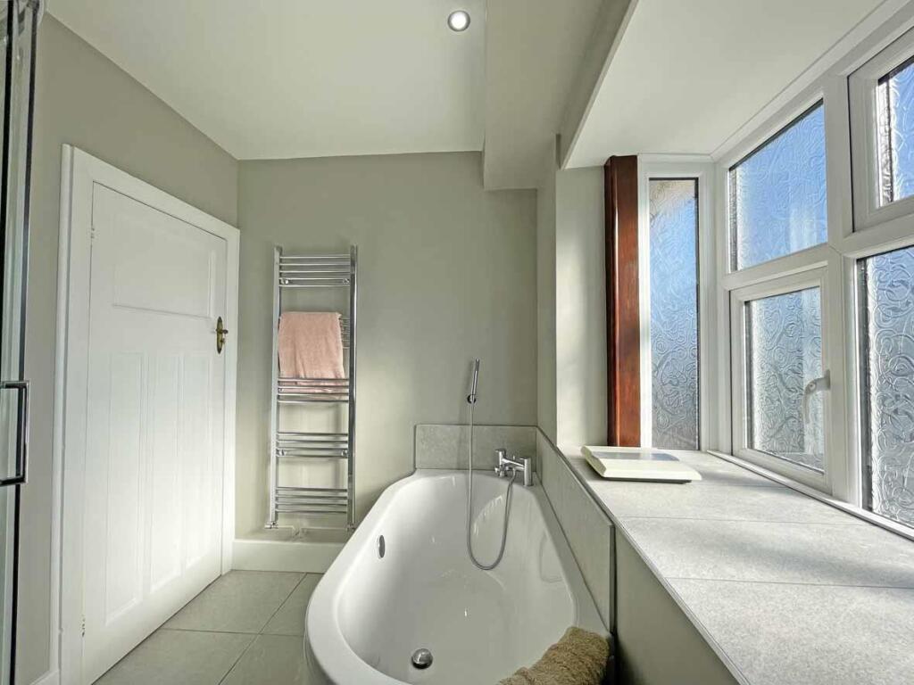Torland Road 22 Bathroom 2...jpg