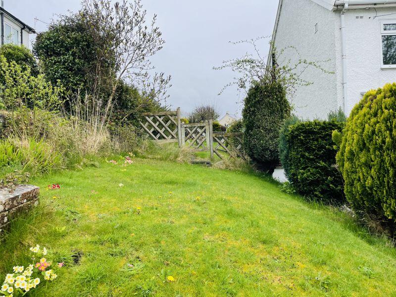 Side garden