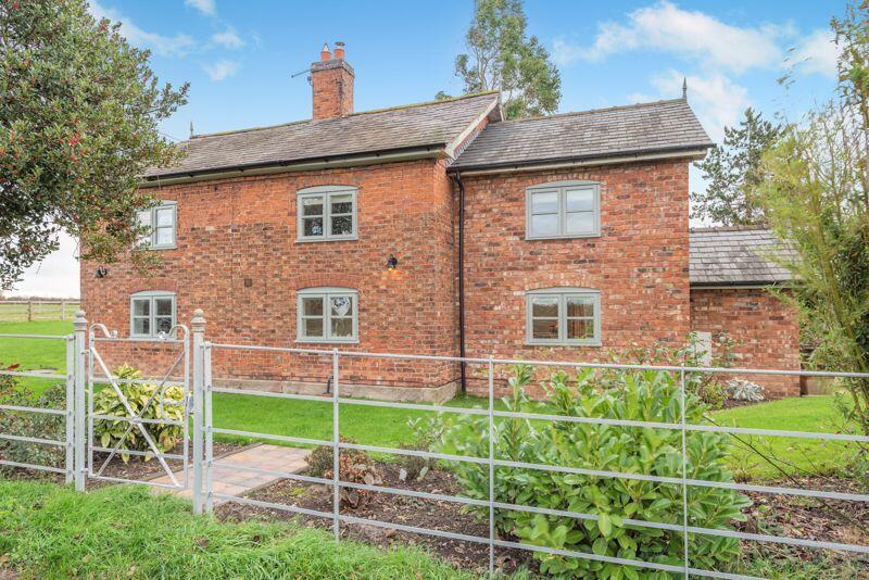 Four Bedroom Character Cottage, Shocklach, Malpas.