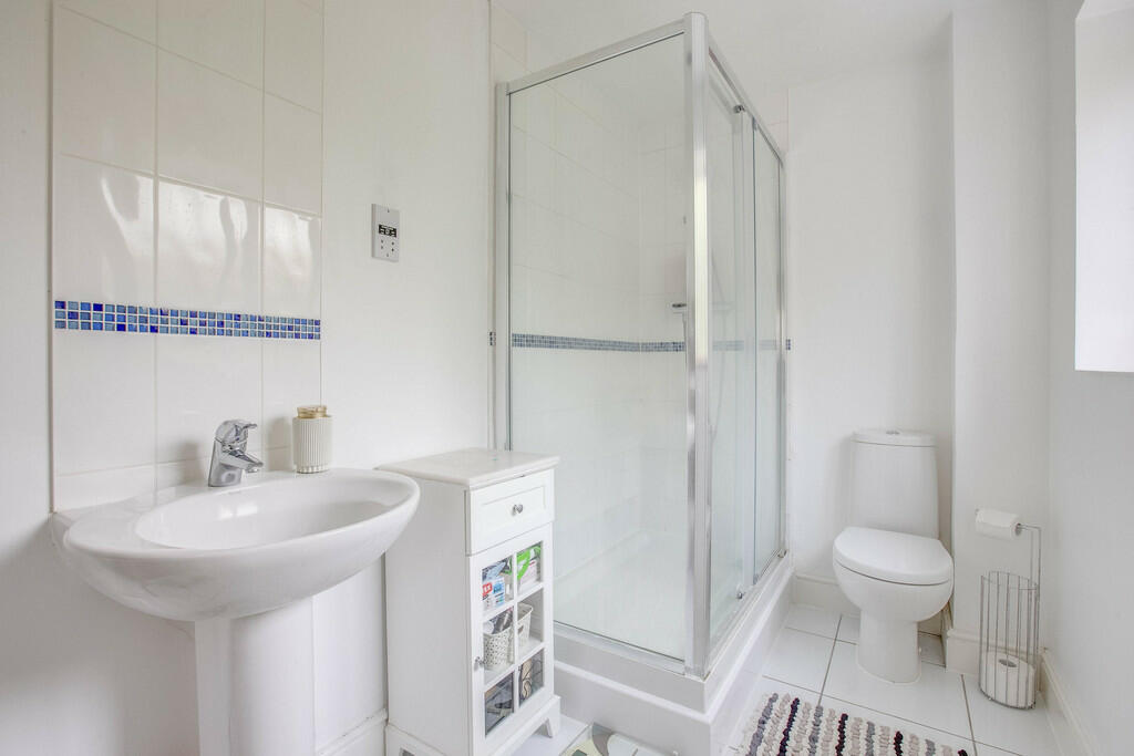 5 Linnet Avenue, ...