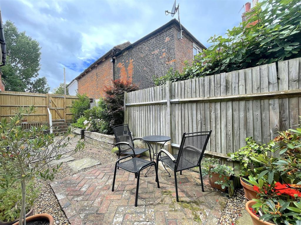 Garden (2).jpeg