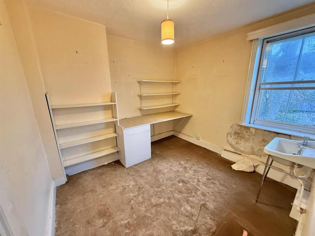 Reception Room-5.jpg