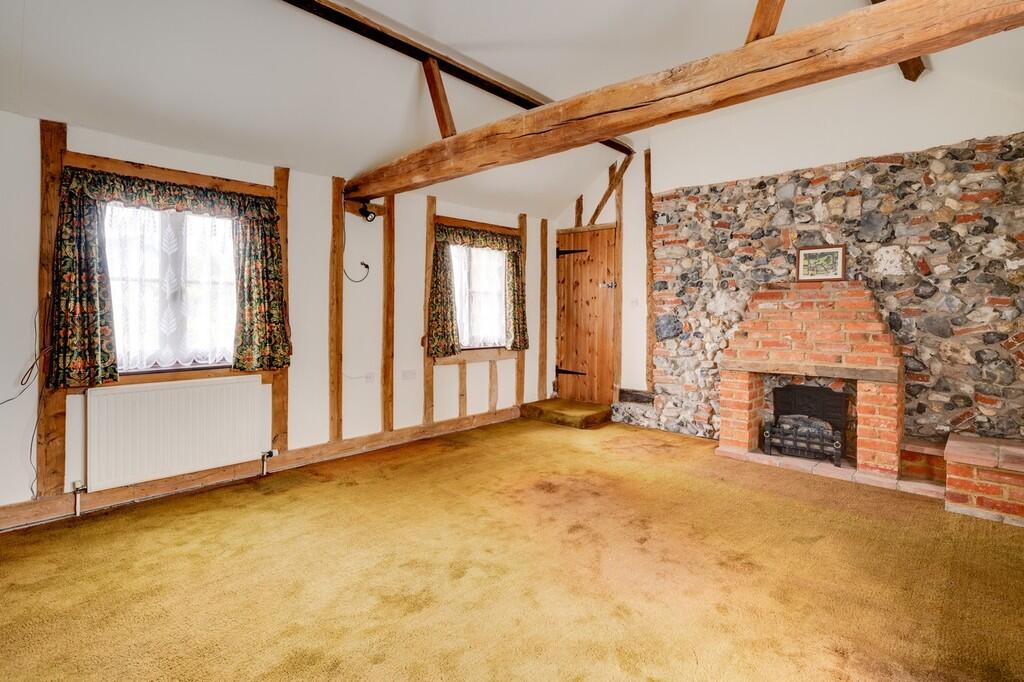 Barnfield House-1...