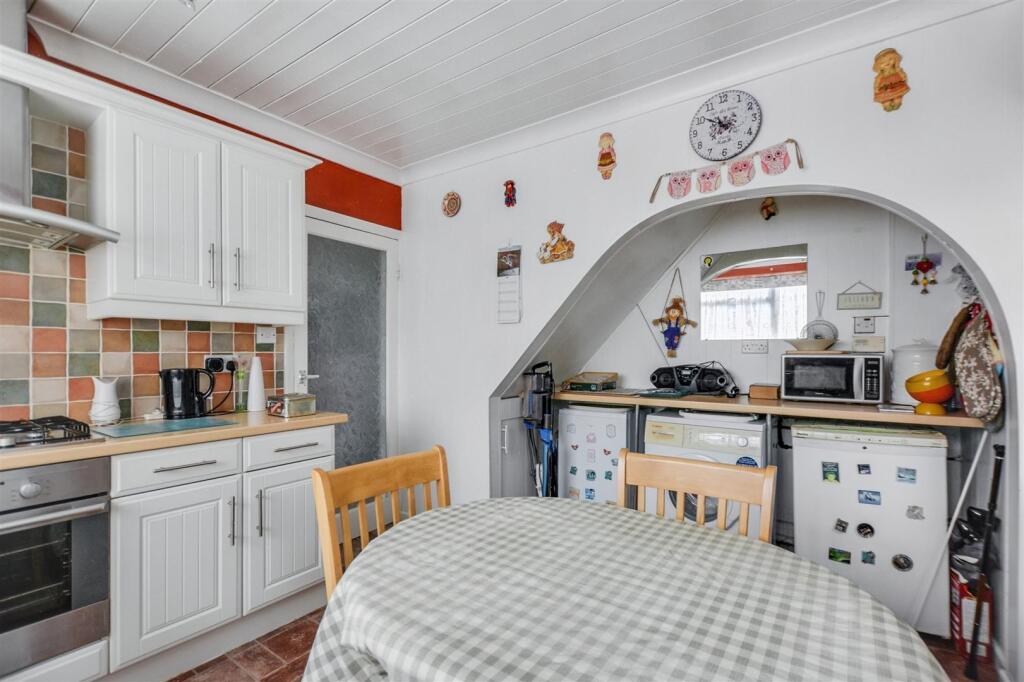 Kitchen Diner_4.jpeg