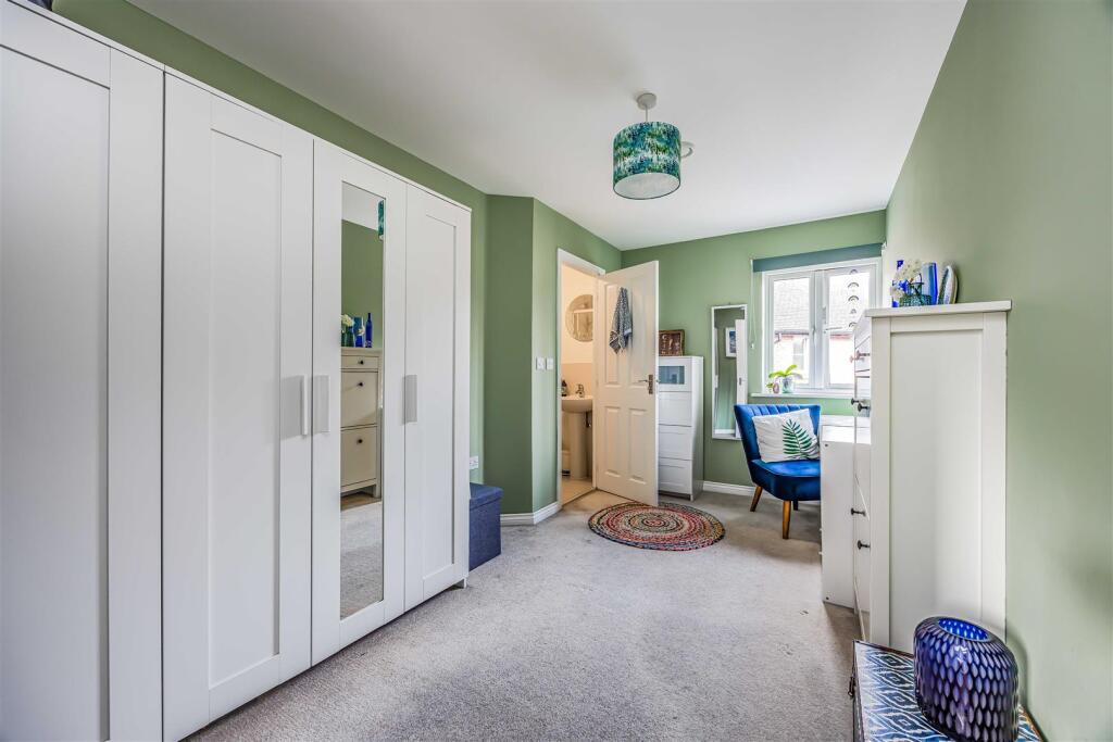 Flat 5, Mouliere Court, St. Georges Road, Denmead-