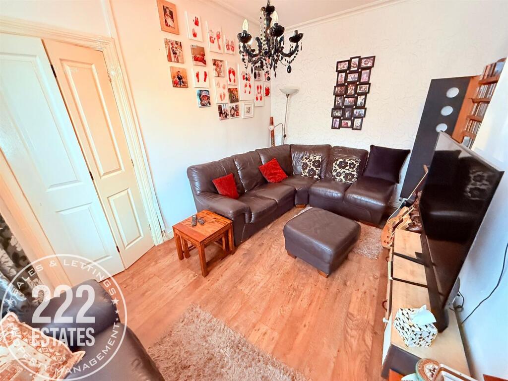 PHOTO-2025-08-18-16-36-13 (16).jpg