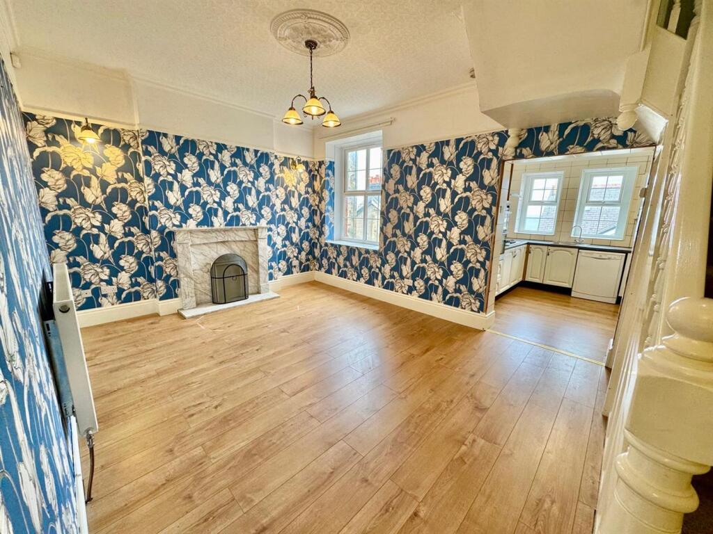 PHOTO-2025-06-10-21-02-40 (12).jpg