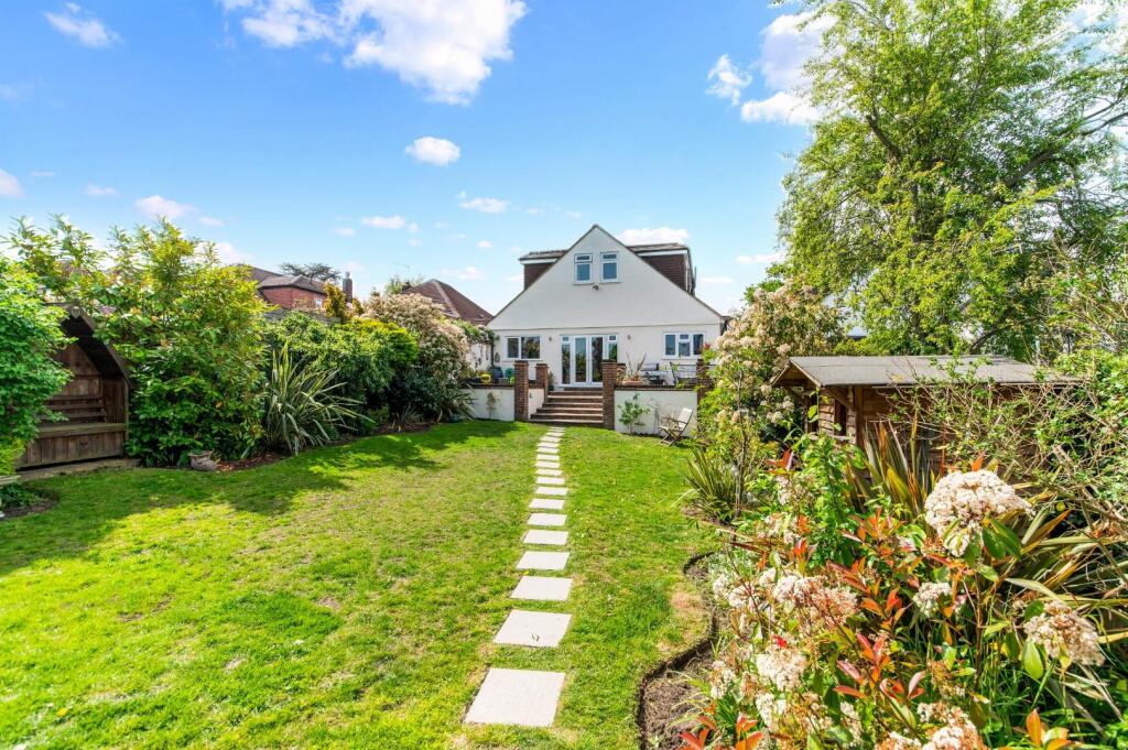 TUDOR AVENUE, (20).jpg