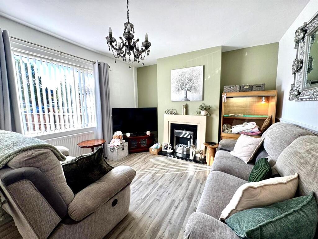 WhatsApp Image 2025-09-26 at 14.00.24 (2).jpeg