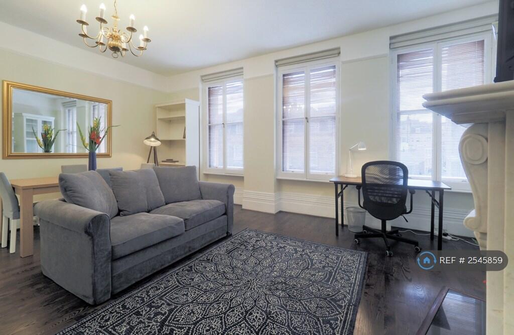 Living/Dining Room