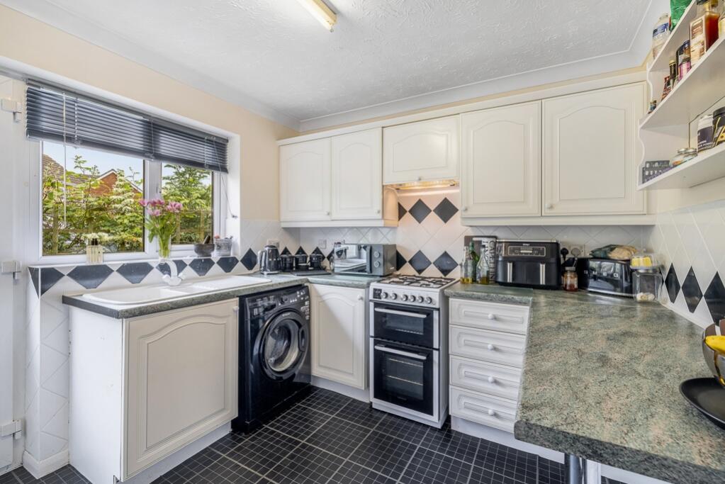 23 Tyler Crescent (Butterwick)-13
